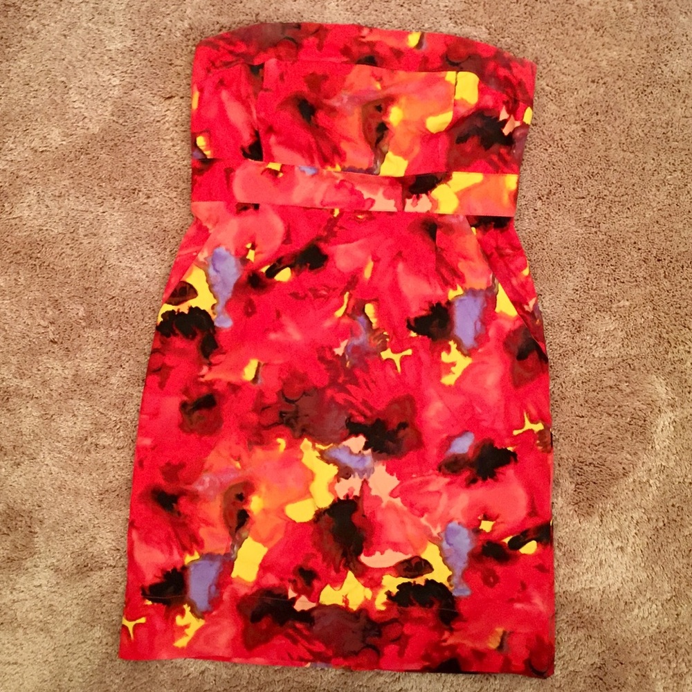  Strapless Funky Dress 